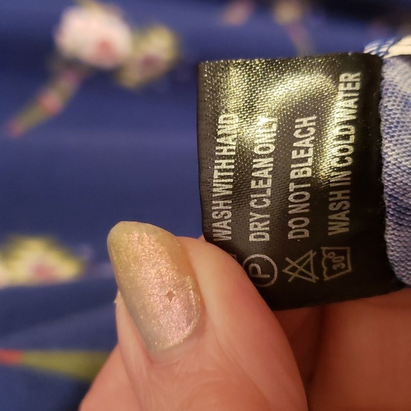 Southern Stitch 3/4 Sleeved Dress Crew Neck Blue with Indian/Aztec Material - Picture 8 of 8